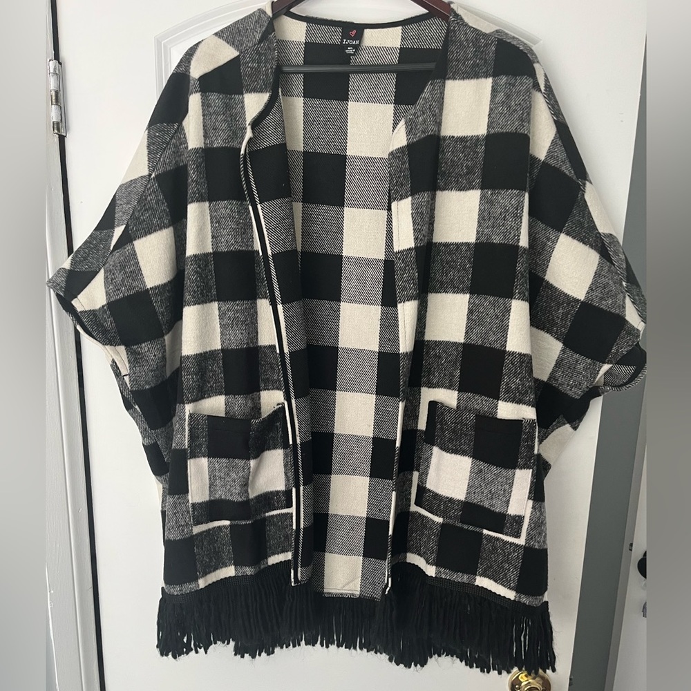 IJOAH Black & White Checker Patterns Women’s Oversized Cardigan Brand New NWT